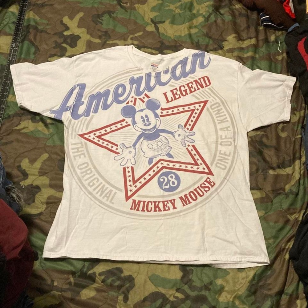 Y2K Mickey big print tee Hanes Beefy.